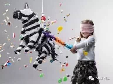 自闭症的表现症状一般有哪几个呢